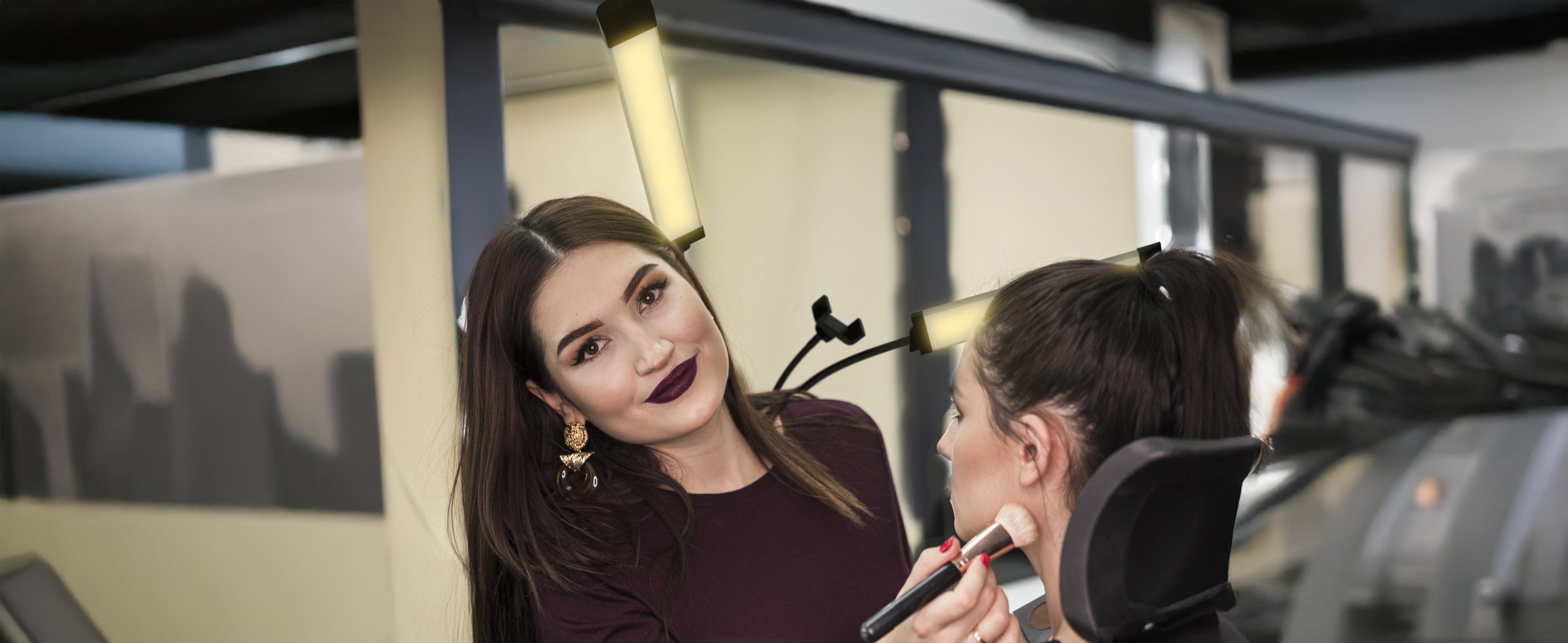 TOYSHI Selfie Light with Dual Flexible LEDs and Phone Holder – Perfect for Streaming, Makeup, and Video Calls